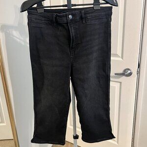 AE Next Level High-Waisted Capri Jean - Size 10